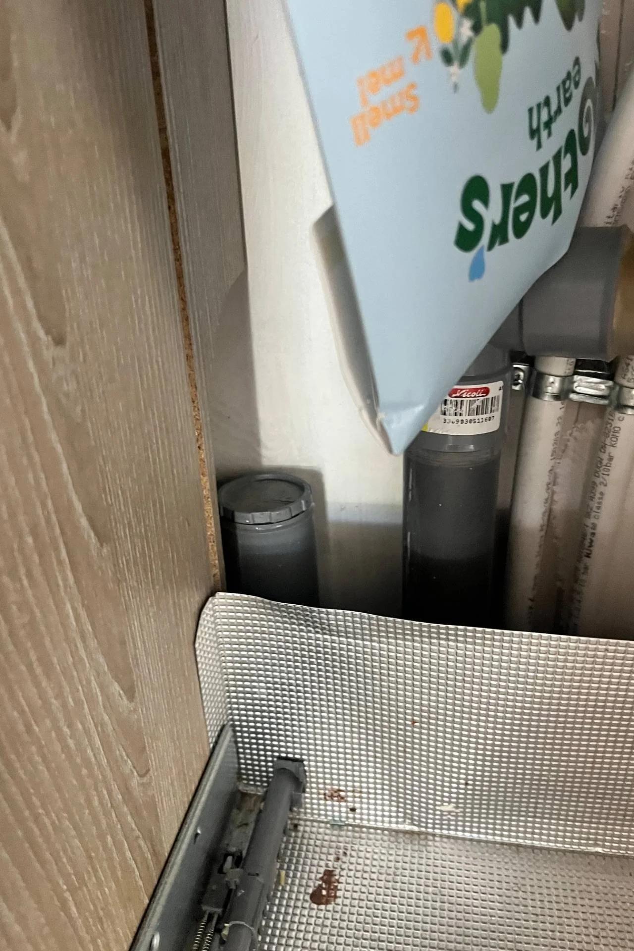 Débouchage d'une canalisation d'évier à Sanary-sur-Mer saturée de graisses alimentaires