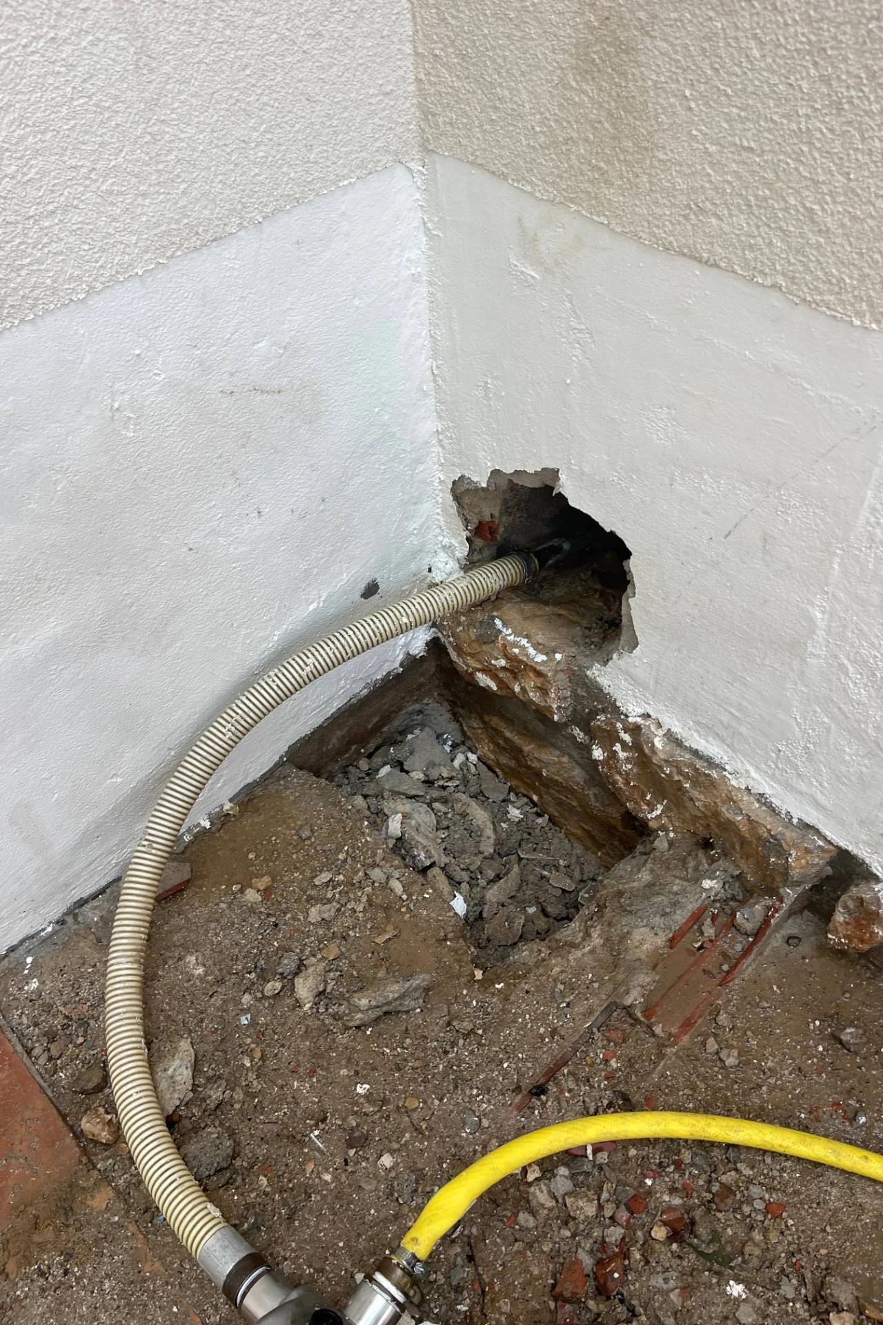Débouchage évier à Toulon — avant intervention