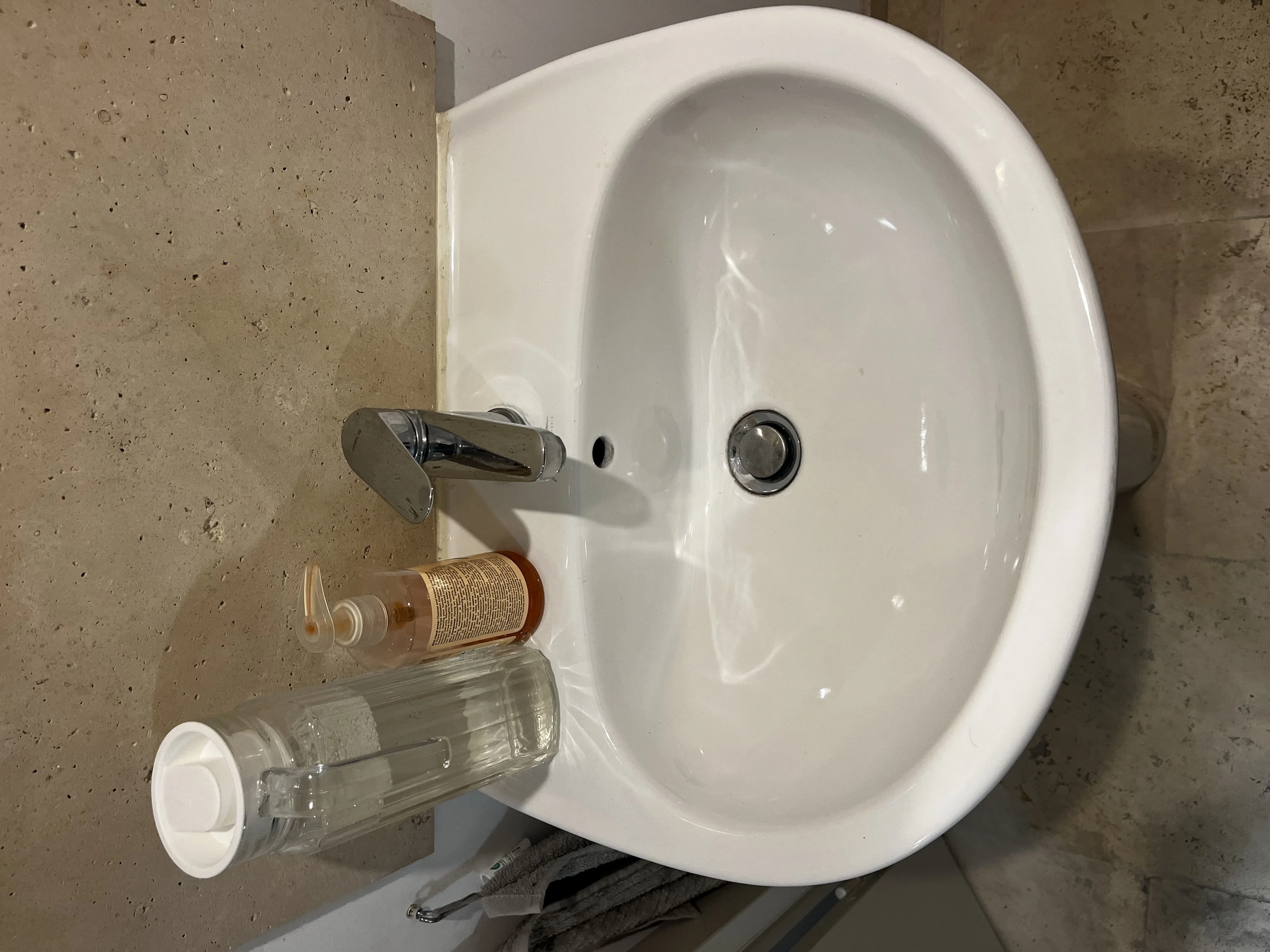 Déboucheur d'Évier : Types, Utilisation et Prévention des Bouchons