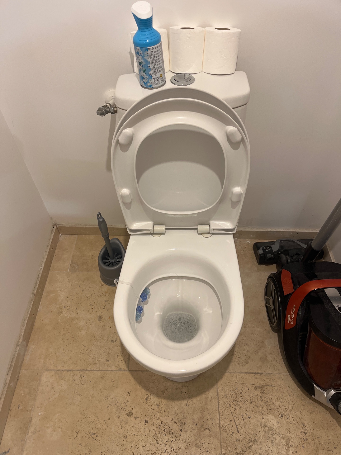 Débouchage urgent WC comedy club avant spectacle à Toulon (83) - après