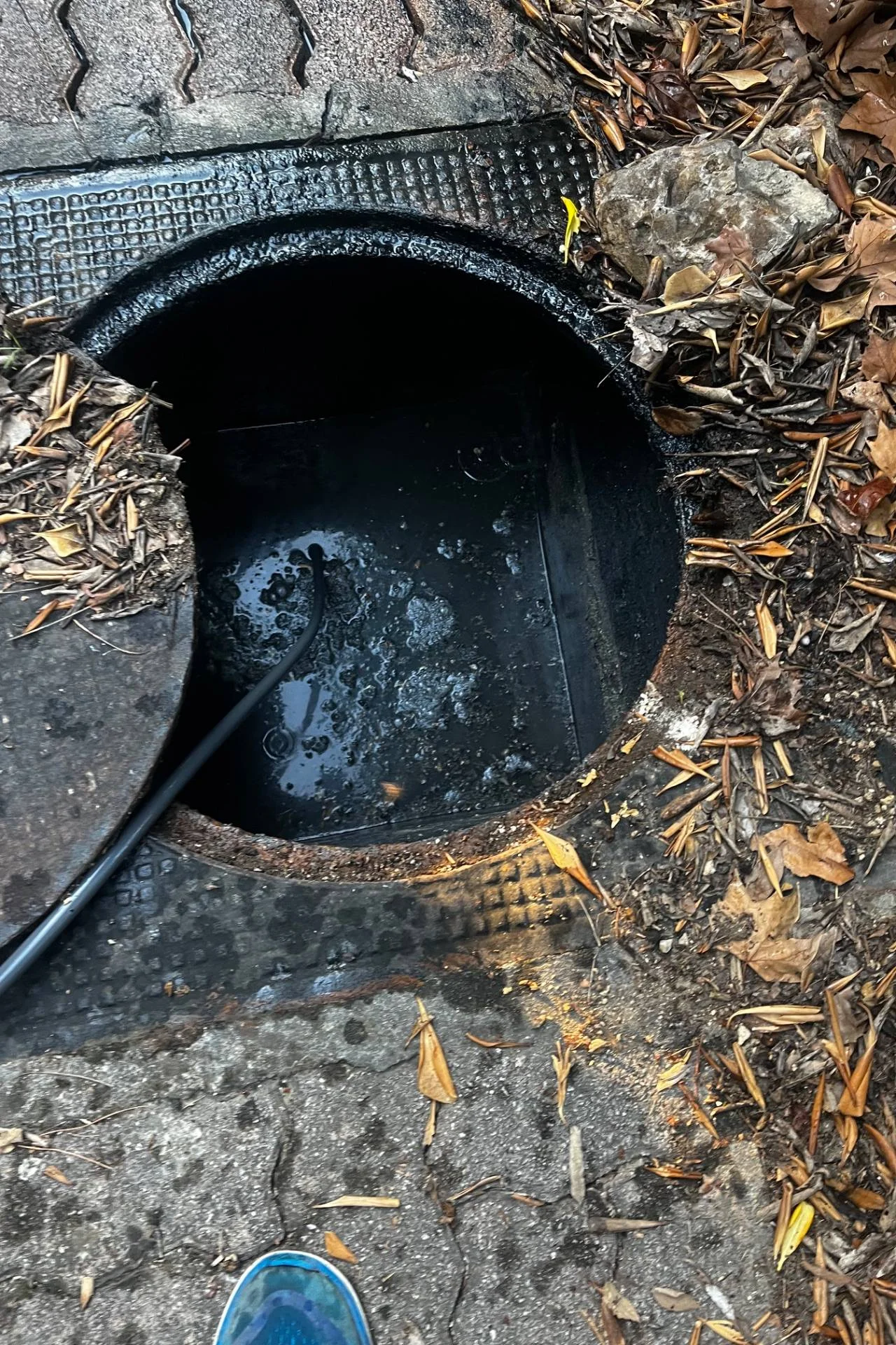 Débouchage canalisation à Ollioules — avant intervention