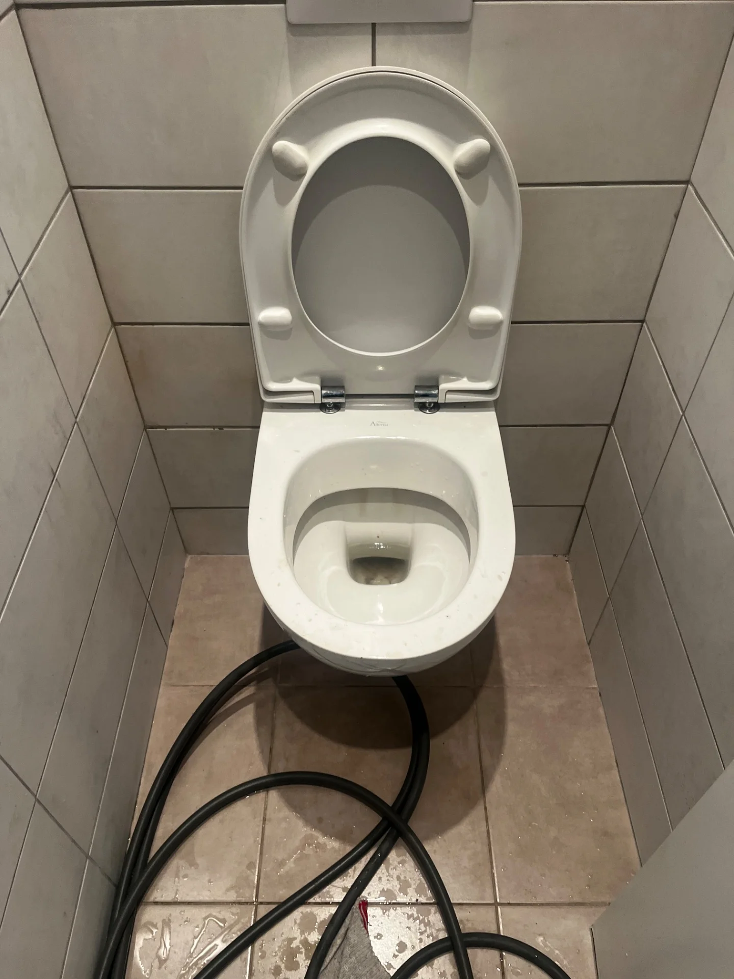 Débouchage WC à La Seyne-sur-Mer — avant intervention